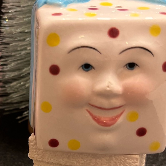 COPY - Absolutely Chic Vintage Clay Art Happy Birthday Salt n Pepper Shakers - Picture 5 of 5